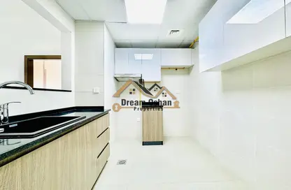 شقة - غرفة نوم - 2 حمامات للايجار في لي هواريزون ريزيدينس - المدينة العالمية المرحلة 2 - 4 الورسان - الورسان - دبي