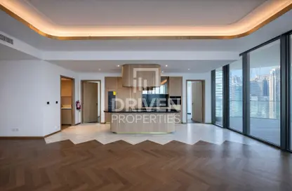 Apartment - 4 Bedrooms - 6 Bathrooms for sale in Jumeirah Living Business Bay - Business Bay - Dubai
