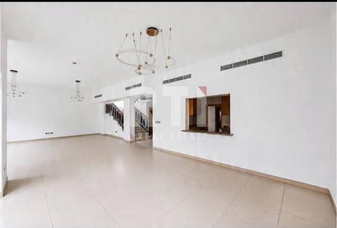 127024281 - Property Image 3