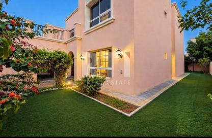 Villa - 4 Bedrooms - 6 Bathrooms for rent in Nad Al Sheba 3 - Nad Al Sheba - Dubai Villa - 4 Bedrooms - 6 Bathrooms for rent in Nad Al Sheba 3 - Nad Al Sheba - Dubai