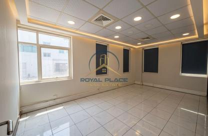 Office Space - Studio - 1 for rent in Dar Al-Khabeesi - Al Muraqqabat - Deira - Dubai