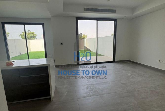 98711288 - Property Main Image