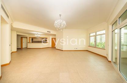 Apartment - 3 Bedrooms - 4 Bathrooms for rent in Al Sarrood - Shoreline Apartments - Palm Jumeirah - Dubai