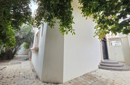 Villa - 5 - 6 for rent in Al Fisht - Al Heerah - Sharjah