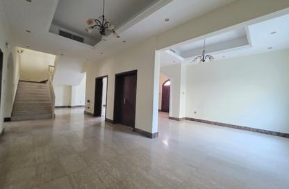 Villa - 5 - 6 for rent in Al Fisht - Al Heerah - Sharjah Villa - 5 - 6 for rent in Al Fisht - Al Heerah - Sharjah