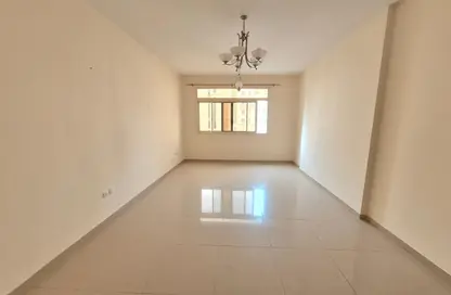 Apartment - 1 Bedroom - 2 Bathrooms for rent in Muwaileh 29 Building - Muwaileh - Sharjah