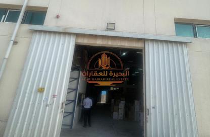 Warehouse - Studio - 1 Bathroom for rent in Umm Al Thuoob - Umm Al Quwain