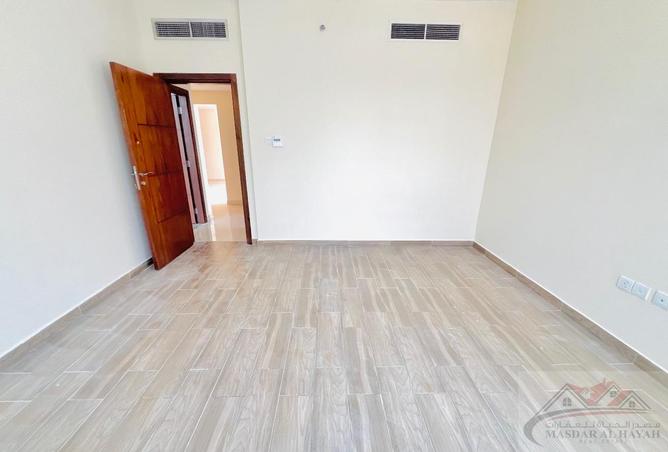 124296646 - Property Image 3