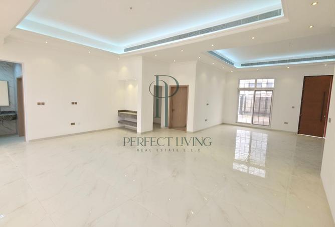 71101007 - Property Image 3