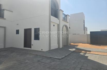 Villa - 4 - 4 for rent in Fay Alreeman - Al Shamkha - Abu Dhabi