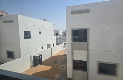 Villa - 4 - 4 for rent in Fay Alreeman - Al Shamkha - Abu Dhabi