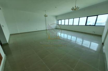 Apartment - 2 - 3 for rent in Al Mamzar - Al Mamzar - Sharjah - Sharjah Apartment - 2 - 3 for rent in Al Mamzar - Al Mamzar - Sharjah - Sharjah