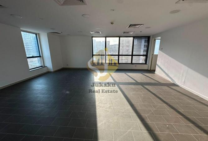 136570082 - Property Image 3