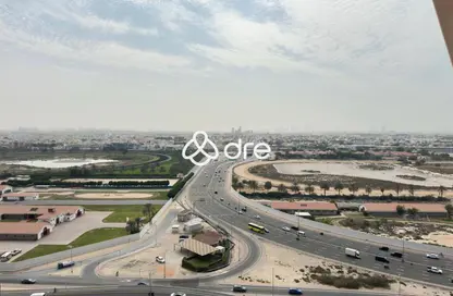 شقة - غرفة نوم - 1 حمام للايجار في برج تشرشل السكني - أبراج تشرشل - الخليج التجاري - دبي