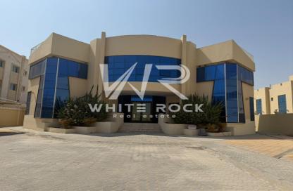 Villa - 6 - 7+ for rent in Mohamed Bin Zayed City - Abu Dhabi