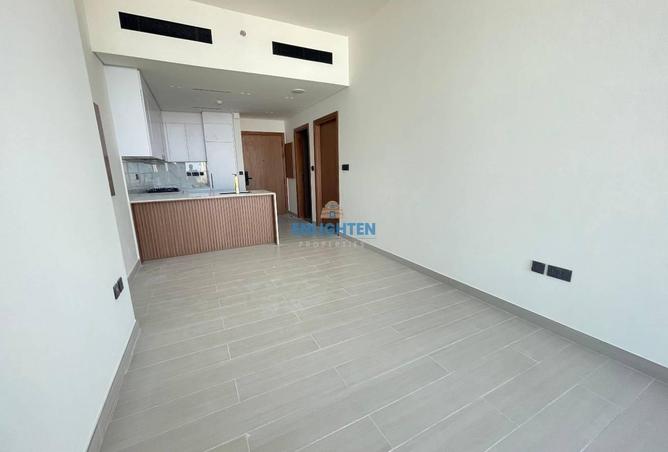 90925693 - صورة العقار 2