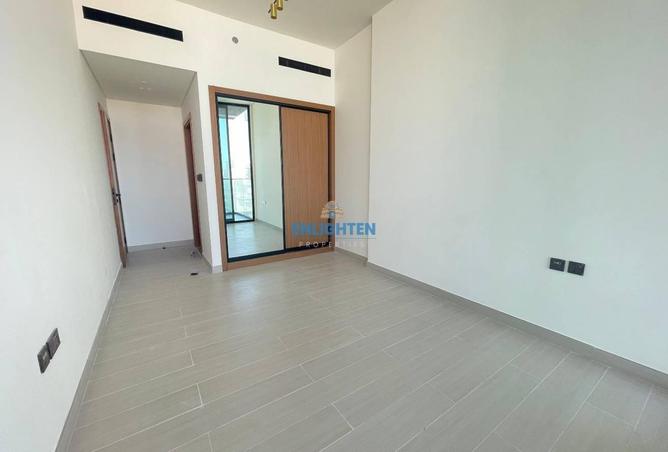 90925693 - صورة العقار 3