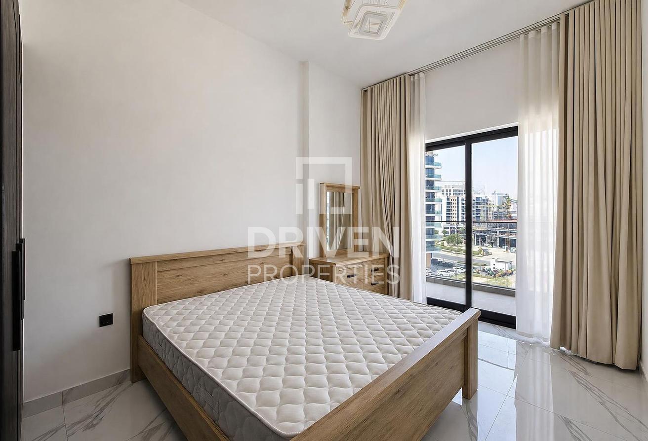 Furnished Apt | Prime Location and Vacant photo 6