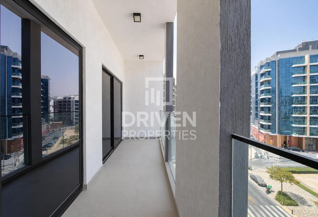 Furnished Apt | Prime Location and Vacant photo 10