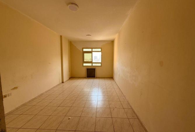 72722368 - Property Main Image