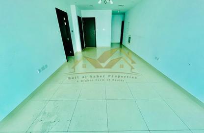 Apartment - 1 Bedroom - 2 Bathrooms for rent in Jumeirah Garden City - Al Satwa - Dubai Apartment - 1 Bedroom - 2 Bathrooms for rent in Jumeirah Garden City - Al Satwa - Dubai