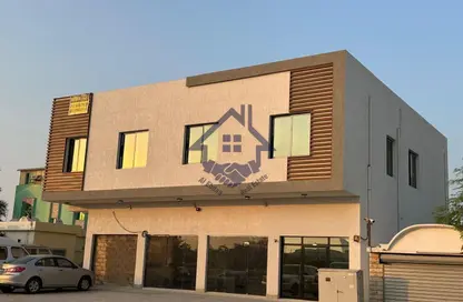 عمارة بالكامل - غرفة نوم - 2 حمامات للبيع في المعمورة - رأس الخيمة