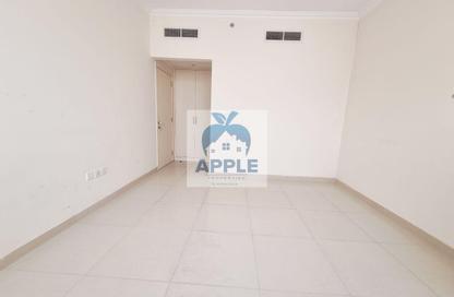 Apartment - 1 Bedroom - 1 Bathroom for rent in Muwailih Building - Muwaileh - Sharjah