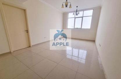 Apartment - 1 Bedroom - 1 Bathroom for rent in Muwailih Building - Muwaileh - Sharjah