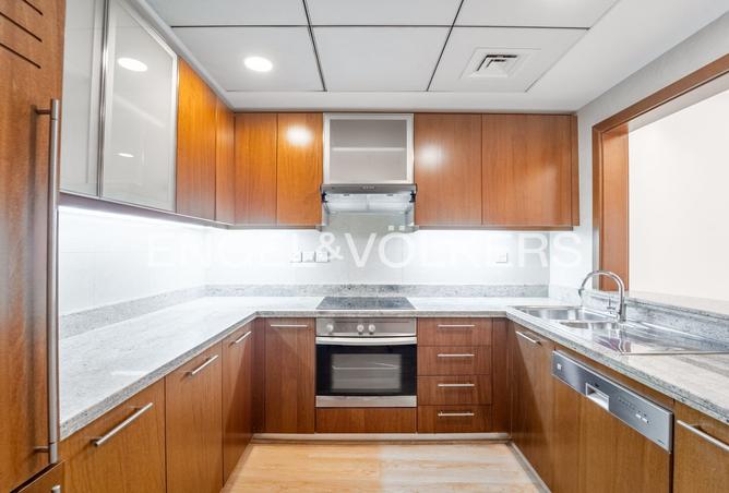 135640385 - Property Image 3