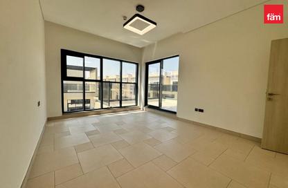 Townhouse - 4 - 5 for rent in Dubai Investment Park 1 (DIP 1) - Dubai Investment Park (DIP) - Dubai