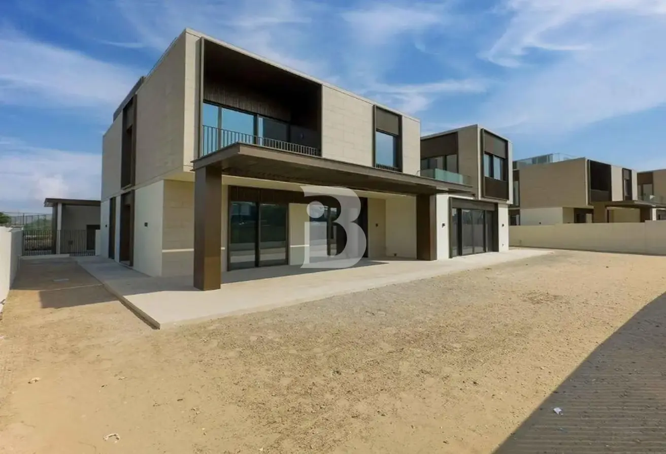 151911130 - Property Main Image
