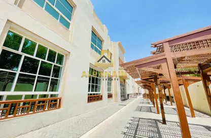 Apartment - 2 Bedrooms - 2 Bathrooms for rent in Asharej - Al Ain