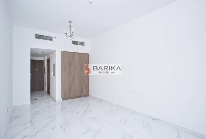 83220755 - Property Image 3