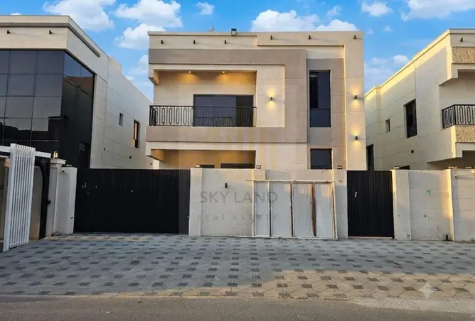 155580170 - Property Image 3
