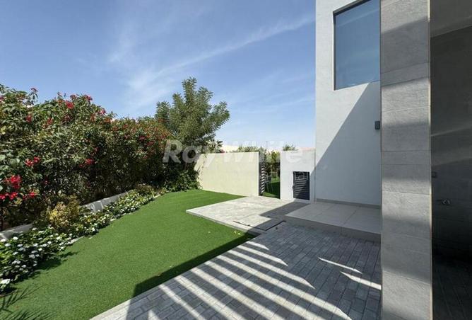 64422109 - Property Image 3