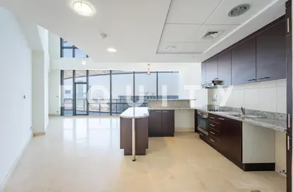 Apartment - 1 Bedroom - 2 Bathrooms for rent in Sky Gardens - DIFC - Dubai