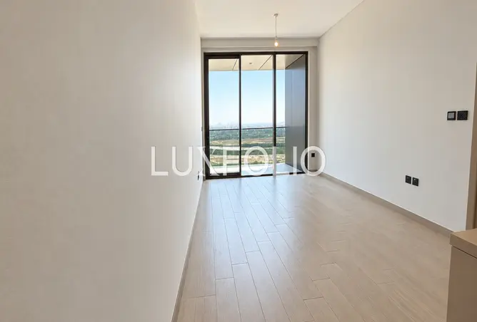 156005998 - Property Image 2