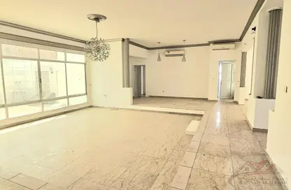 Villa - 7 Bedrooms - 7 Bathrooms for rent in Al Qarain 1 - Al Qarain - Sharjah
