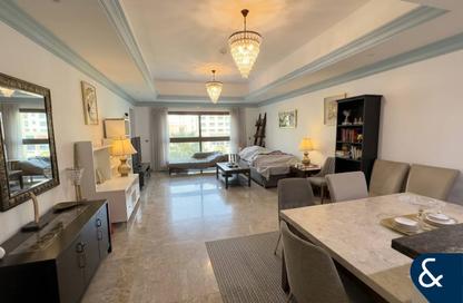 Apartment - 1 - 2 for sale in The Fairmont Palm Residence North - The Fairmont Palm Residences - Palm Jumeirah - Dubai