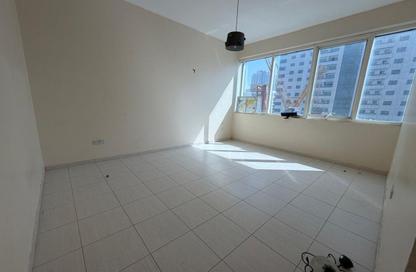 Apartment - 2 Bedrooms - 2 Bathrooms for rent in New Al Taawun Road - Al Taawun - Sharjah