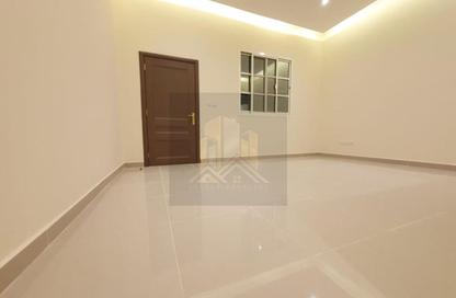 Apartment - 1 - 2 for rent in Khalifa City A Villas - Khalifa City A - Khalifa City - Abu Dhabi
