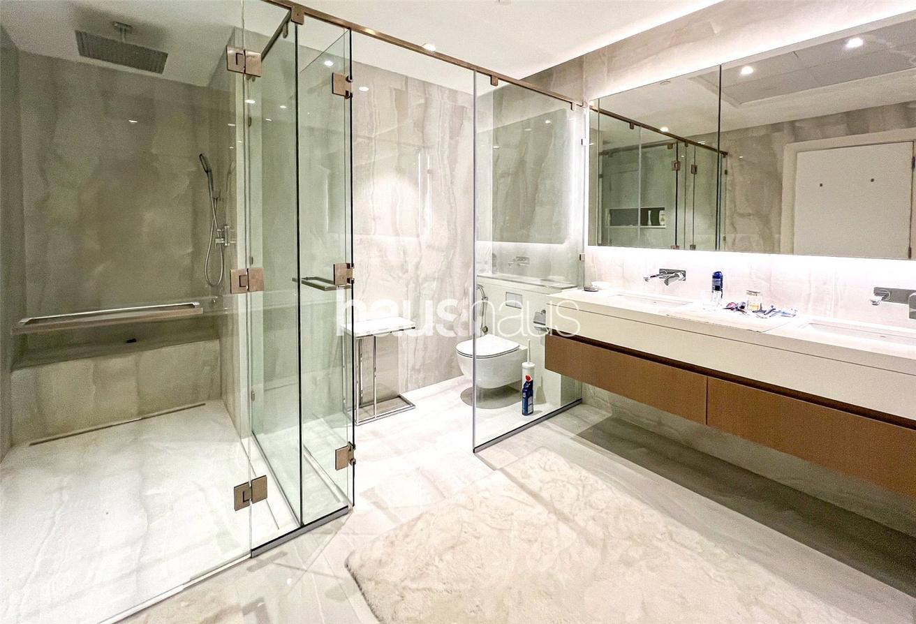 Private garden | Fully upgraded | Vacant photo 7