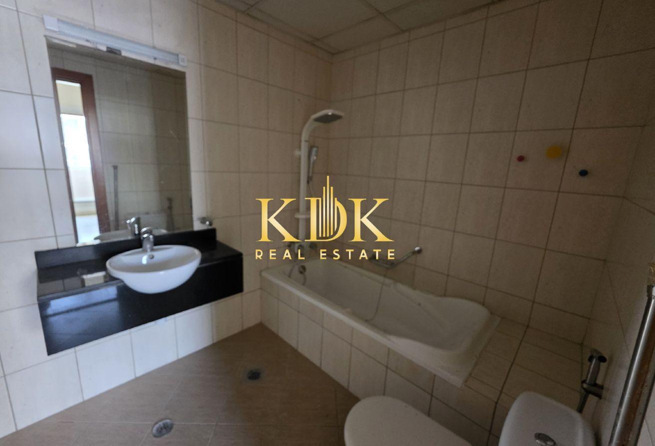 Classic Two Bedroom | Open View | Book Now photo 9