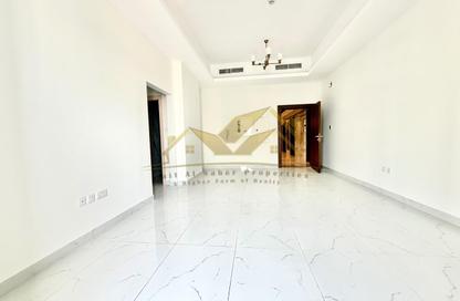 Apartment - 2 Bedrooms - 3 Bathrooms for rent in Jumeirah Garden City - Al Satwa - Dubai