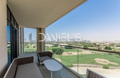 Apartment - 3 Bedrooms - 5 Bathrooms for sale in Vida Residence 2 - Vida Residence - The Hills - Dubai