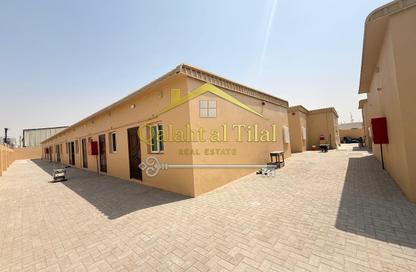 Labor Camp - Studio - 7+ for rent in Al Sajaa S - Al Sajaa - Sharjah
