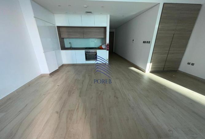 76964442 - Property Image 3