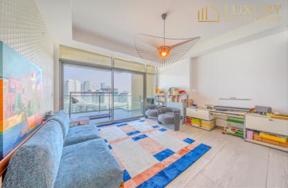 Apartment - 2 Bedrooms - 2 Bathrooms for sale in Hameni Tower - District 15 - Jumeirah Village Circle - Dubai