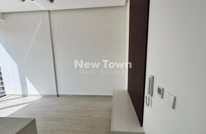 Apartment - 1 Bedroom - 1 Bathroom for rent in The East Crest by Meteora - District 17 - Jumeirah Village Circle - Dubai