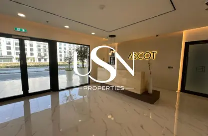 Apartment - 1 Bedroom - 2 Bathrooms for rent in Ascot Residences - Town Square - Dubai